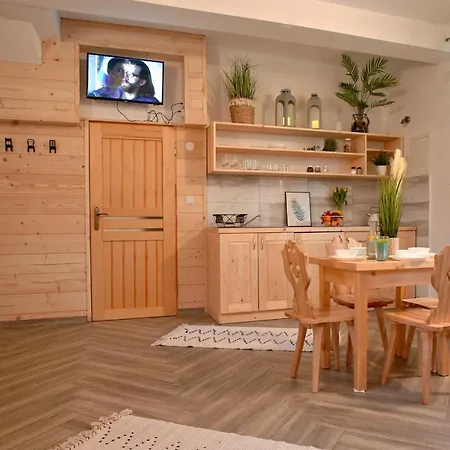 Apartament Willa Przy Skoczni 2 *